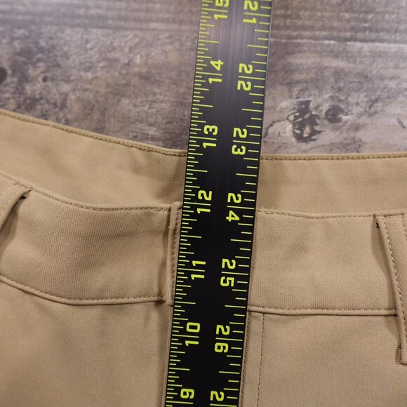 Fabletics The Don 5-Pocket Pant Men’s 32x30 Khaki Stretch Performance - Picture 6 of 11